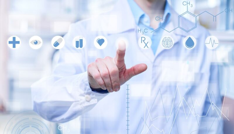 A blog discussing key medical innovations in 2024, including generative AI, digital twins, evidence-based digital therapies, and reliable, painless blood tests. Highlights include Google's Med-Palm2 algorithm and technologies like Vitestro for automated blood collection.